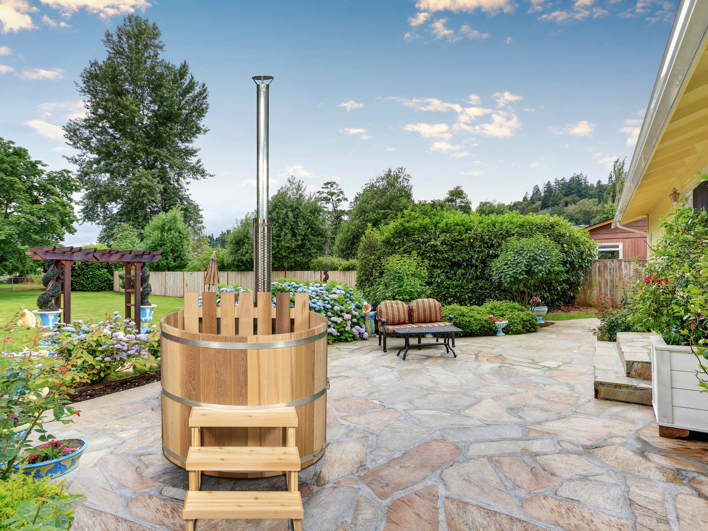 The Original Cedar Hot Tub 6ft - Sun'n'Fun Pool & Spa