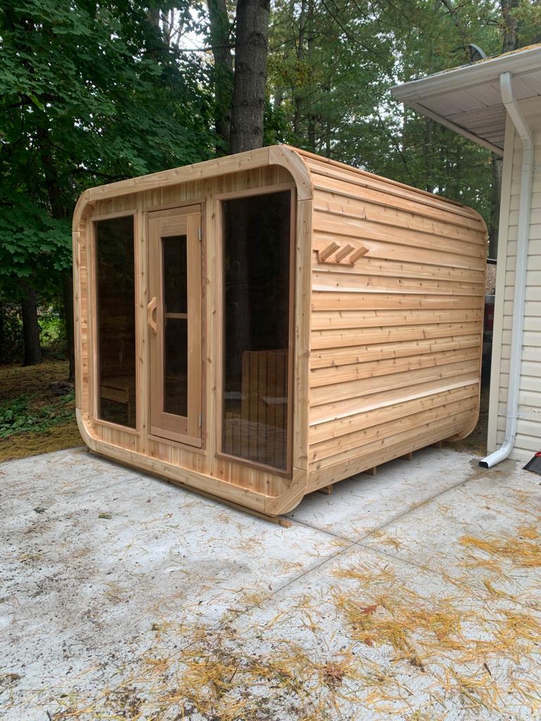 Luna Sauna 870LUE/872LUE Outdoor Clear or Knotty Red Cedar - Sun'n'Fun Pool & Spa