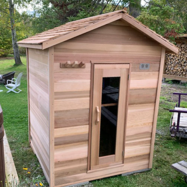 Cabin Outdoor Sauna 5 x 7 Clear or Knotty Red Cedar - Sun'n'Fun Pool & Spa