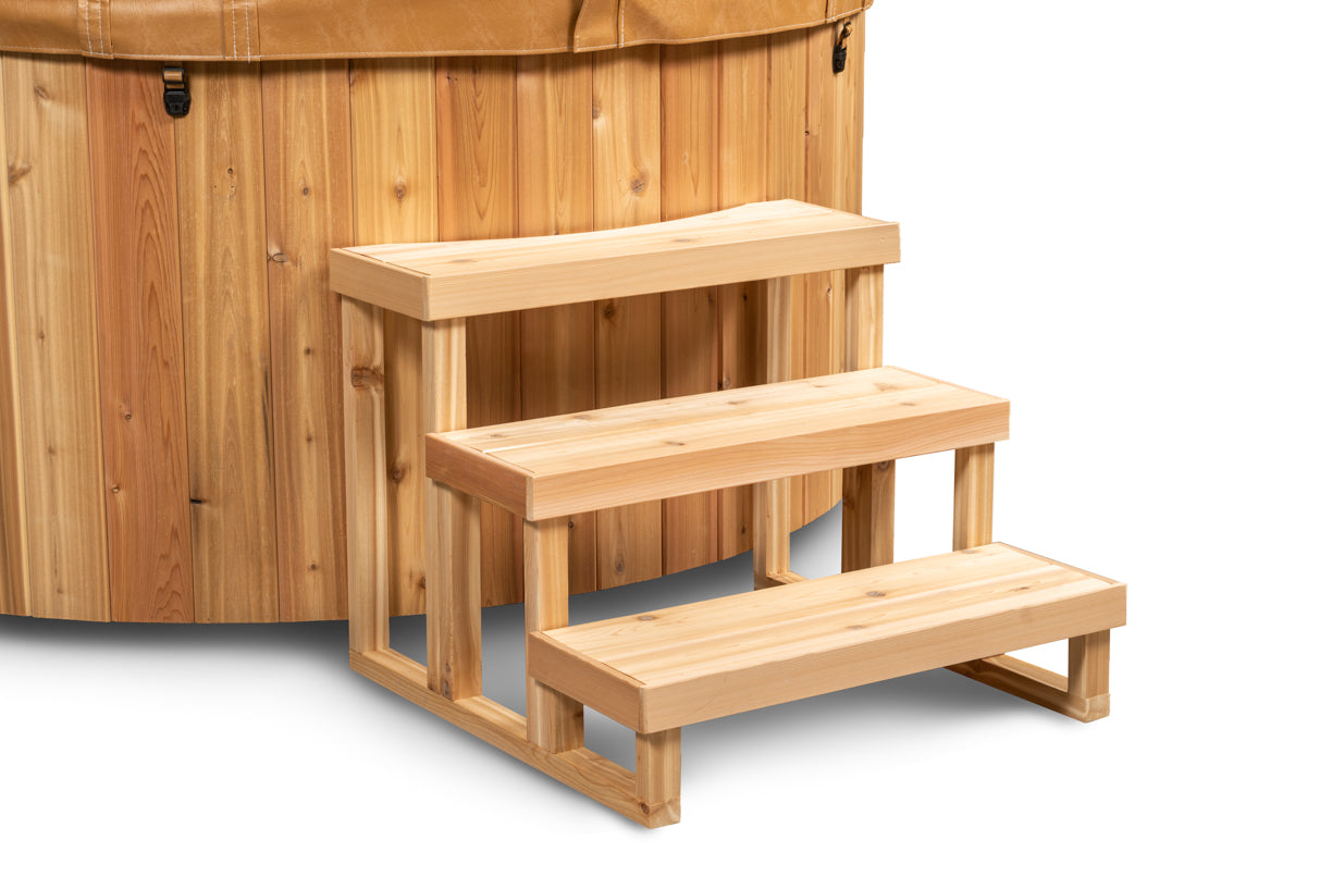 The Evolution Cedar Hot Tub 7ft