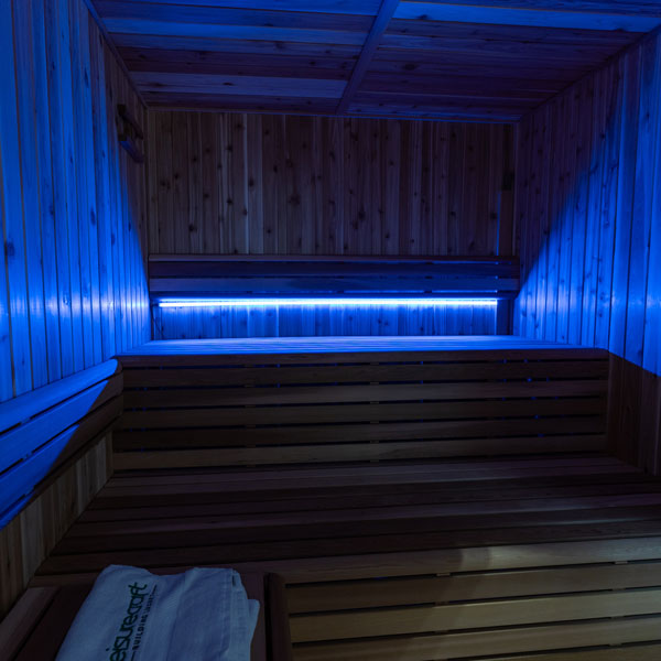 Cabin Saunas INDOOR Knotty Cedar